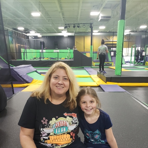 Meet your Posher, Joann - Picture 1 of 1